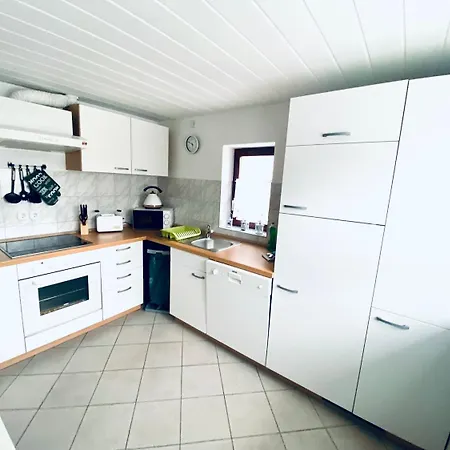 Kapitaens Hus 1- Nur 550m Zum Strand, Mit Infrarotsauna, Grosser Garten, Kamin, Whirlpool * 格拉尔-米里茨