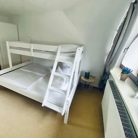Kapitaens Hus 1- Nur 550m Zum Strand, Mit Infrarotsauna, Grosser Garten, Kamin, Whirlpool 度假居