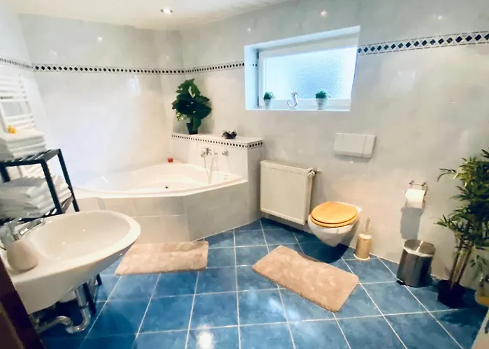 Kapitaens Hus 1- Nur 550m Zum Strand, Mit Infrarotsauna, Grosser Garten, Kamin, Whirlpool 度假居