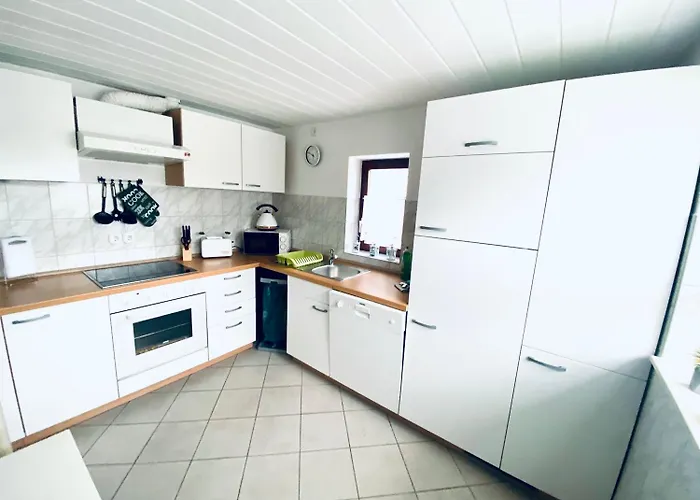 Kapitaens Hus 1- Nur 550m Zum Strand, Mit Infrarotsauna, Grosser Garten, Kamin, Whirlpool * 格拉尔-米里茨