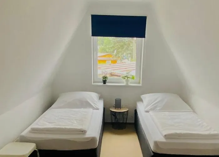 Kapitaens Hus 1- Nur 550m Zum Strand, Mit Infrarotsauna, Grosser Garten, Kamin, Whirlpool * 格拉尔-米里茨