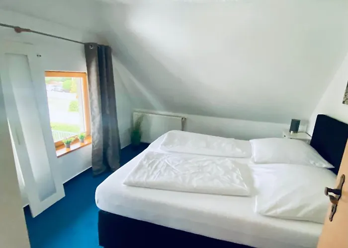 Kapitaens Hus 1- Nur 550m Zum Strand, Mit Infrarotsauna, Grosser Garten, Kamin, Whirlpool 度假居 格拉尔-米里茨